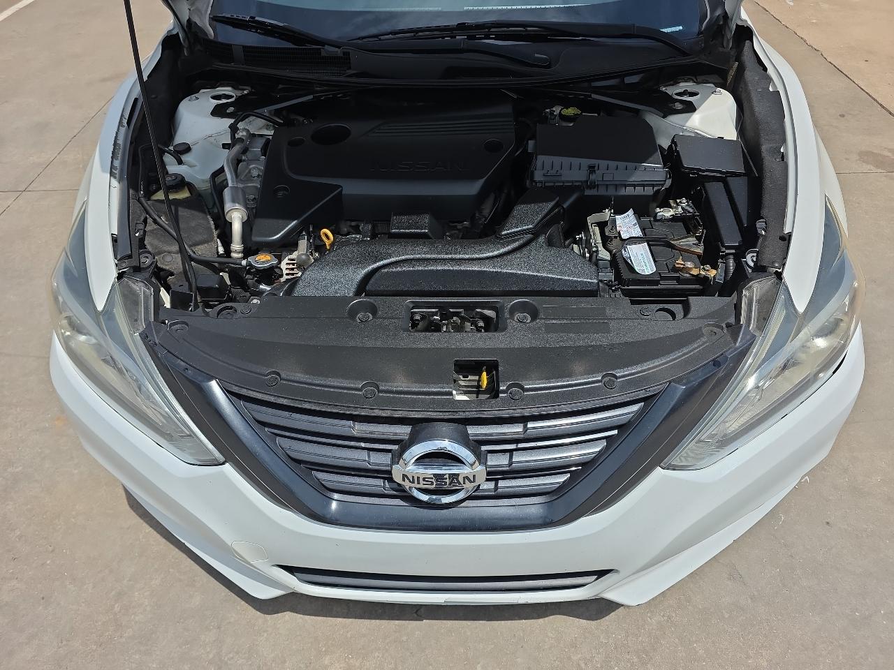 Nissan Maxima 4dr Sdn 3.5 Platinum 2016