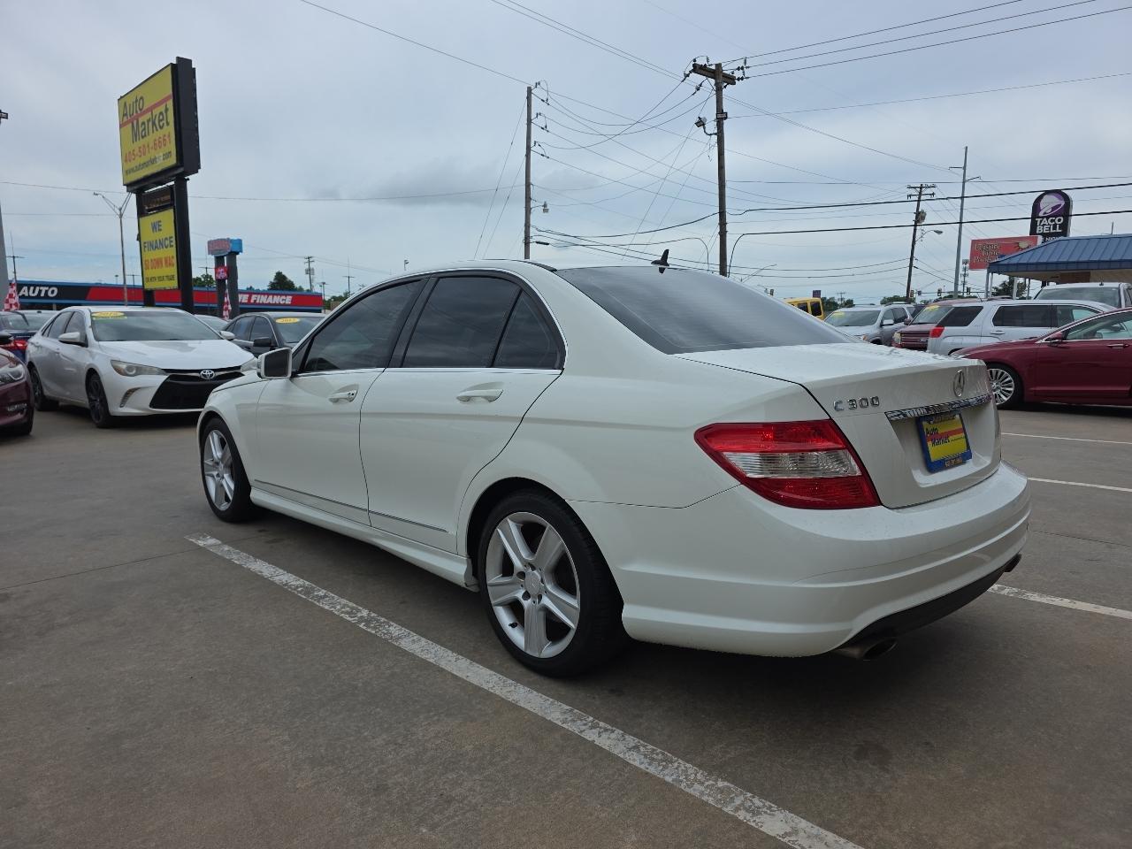 Mercedes-Benz C-Class 4dr Sdn C 300 Sport RWD 2010
