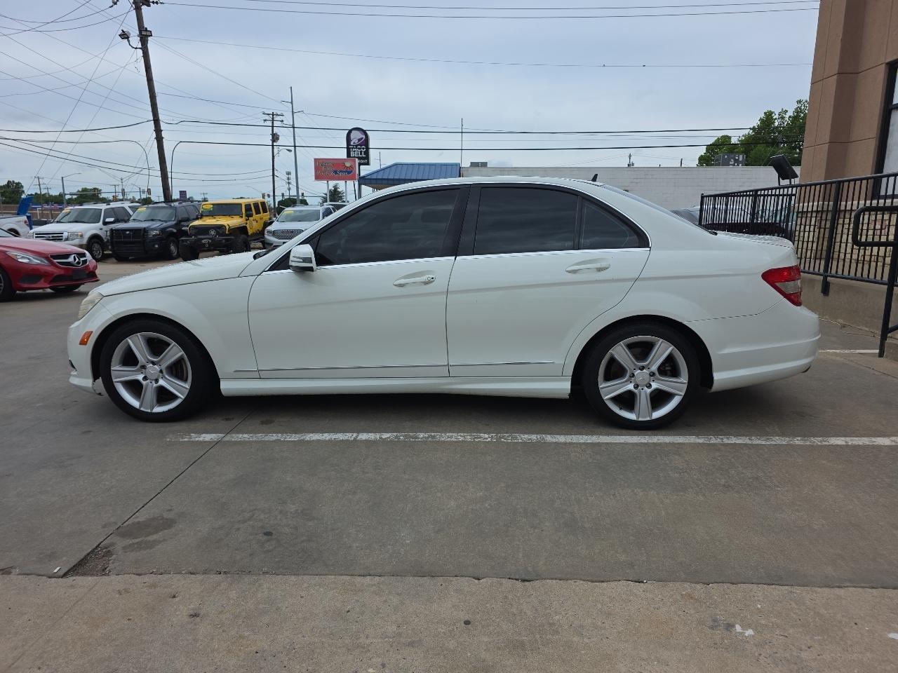 Mercedes-Benz C-Class 4dr Sdn C 300 Sport RWD 2010