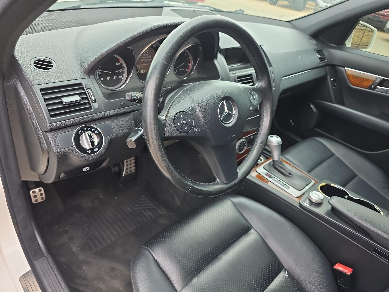 Mercedes-Benz C-Class 4dr Sdn C 300 Sport RWD 2010