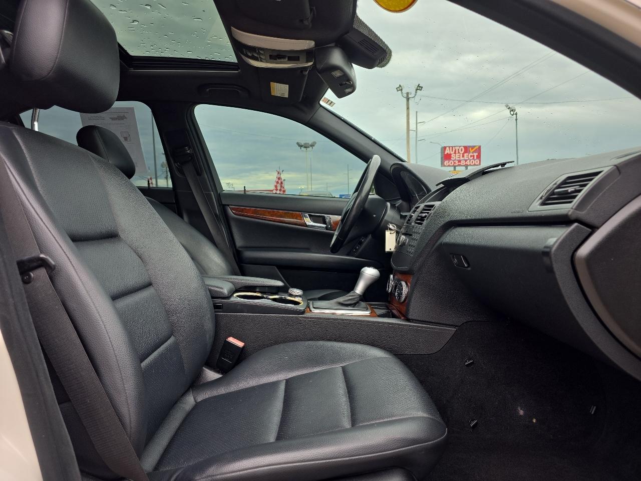 Mercedes-Benz C-Class 4dr Sdn C 300 Sport RWD 2010