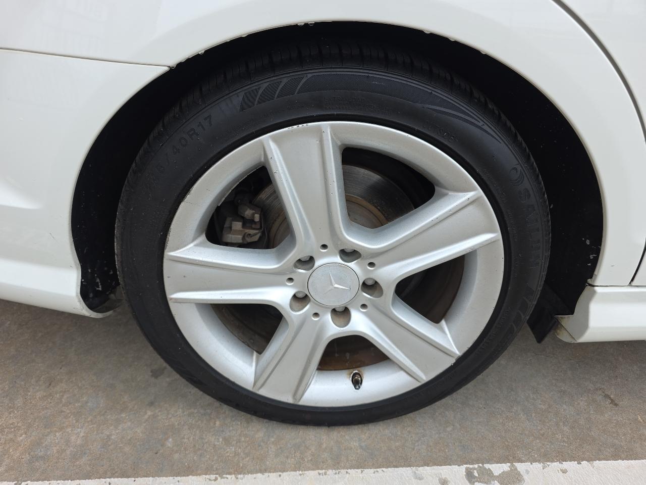 Mercedes-Benz C-Class 4dr Sdn C 300 Sport RWD 2010