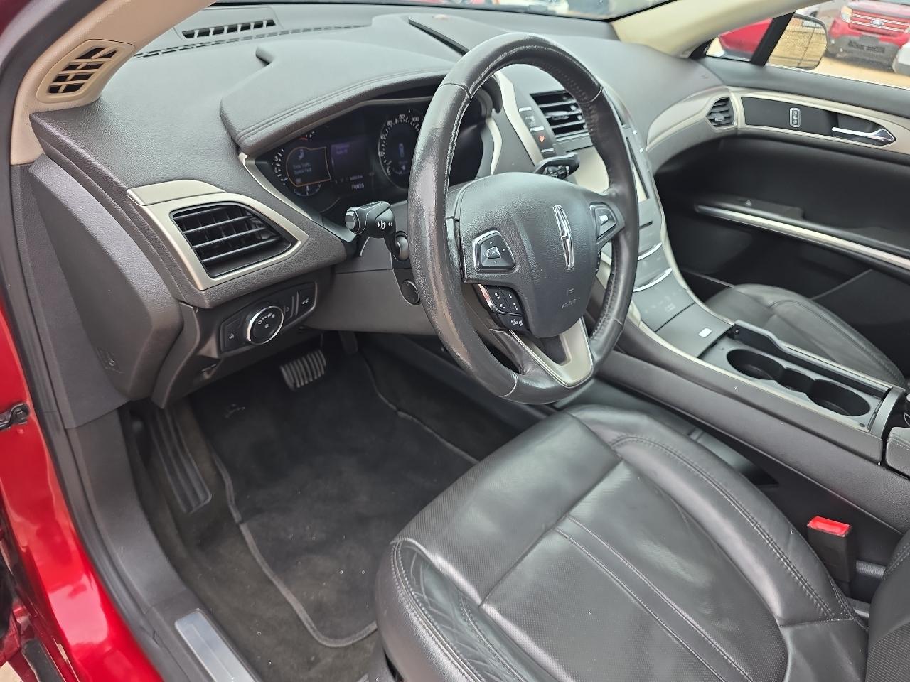 Lincoln MKZ 4dr Sdn FWD 2013
