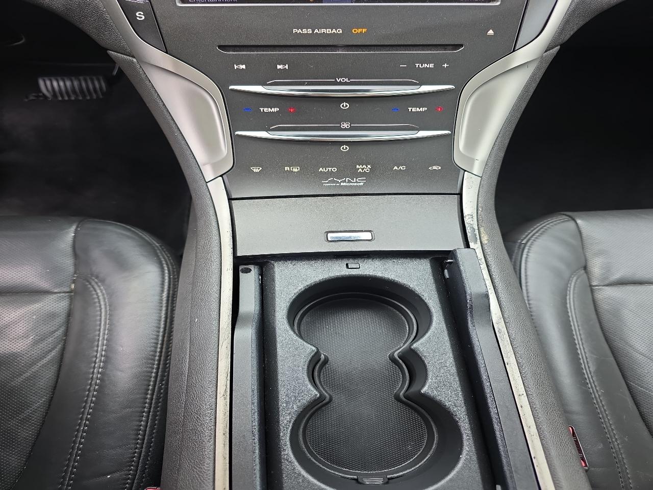 Lincoln MKZ 4dr Sdn FWD 2013