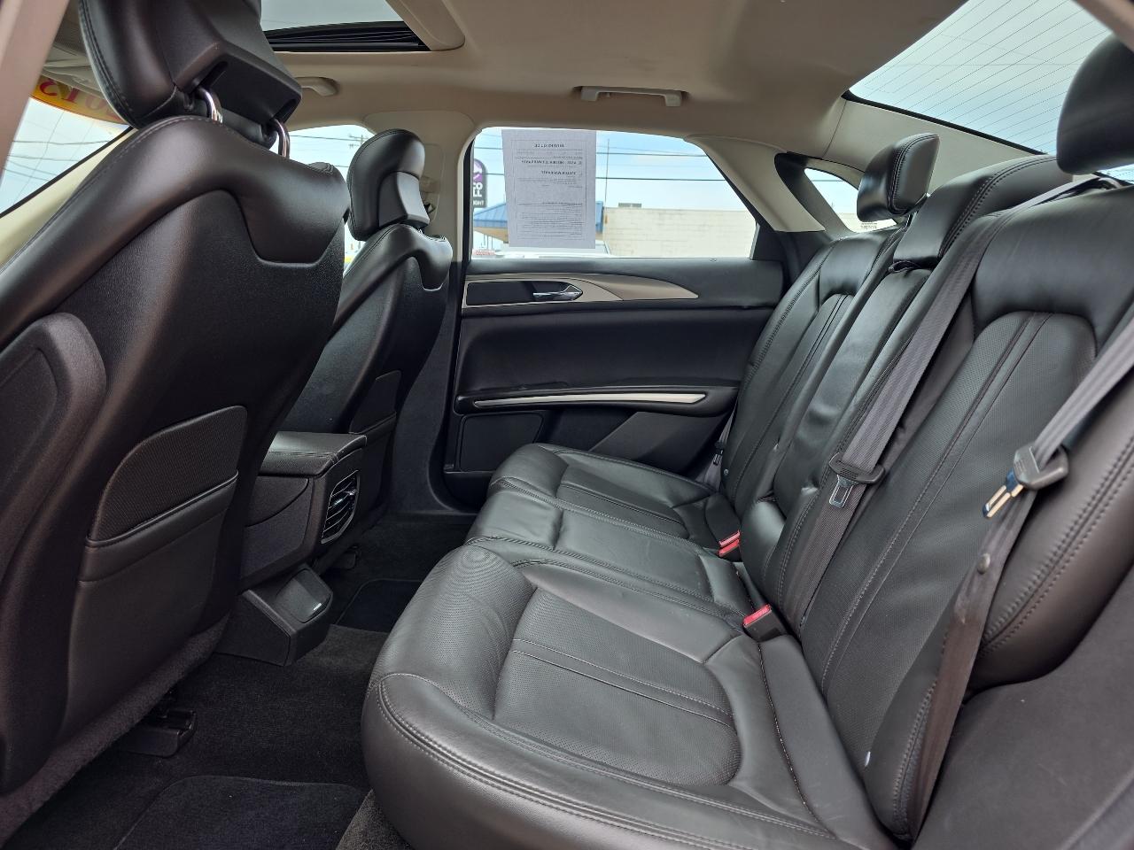 Lincoln MKZ 4dr Sdn FWD 2013