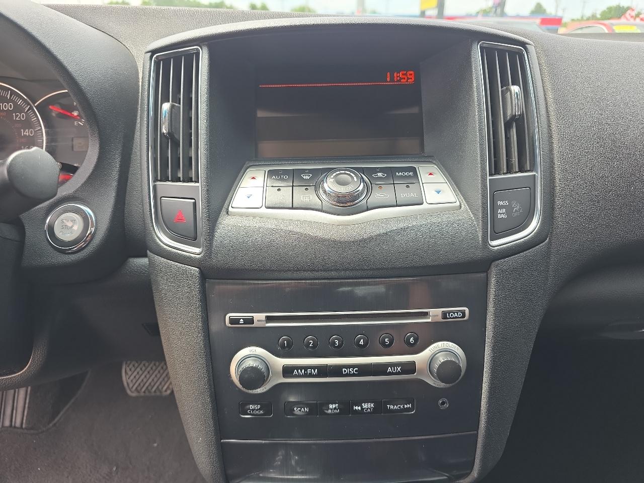 Nissan Maxima 4dr Sdn 3.5 S 2014