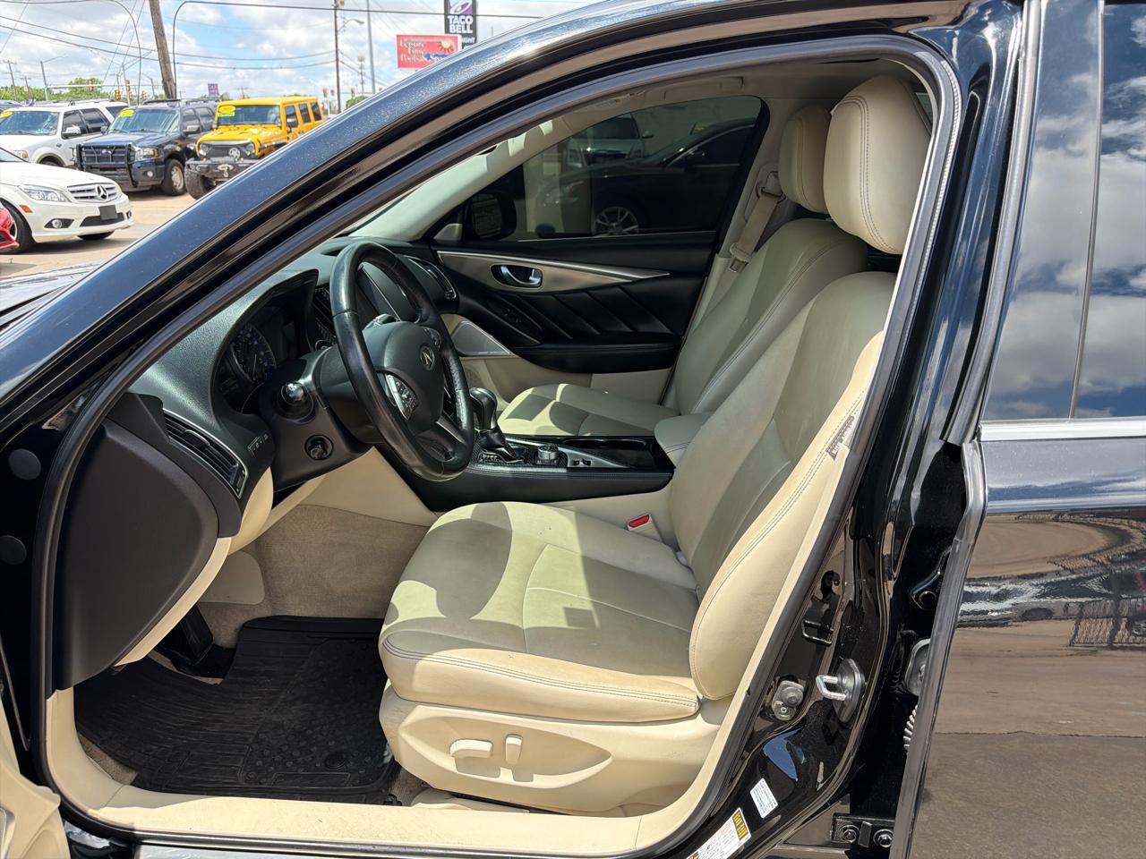 Infiniti Q50 3.0t Premium RWD 2017