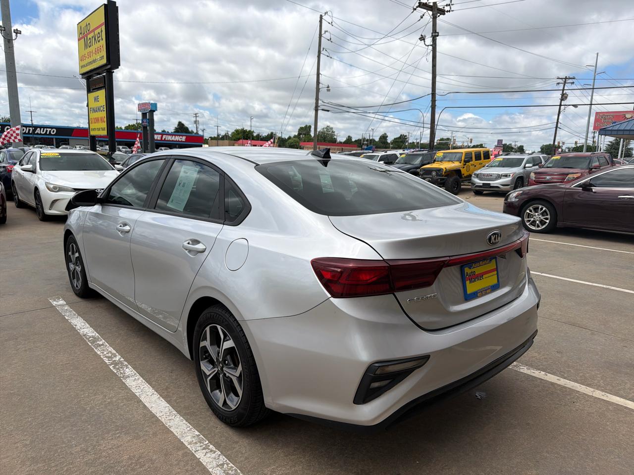 Kia Forte LXS IVT 2019