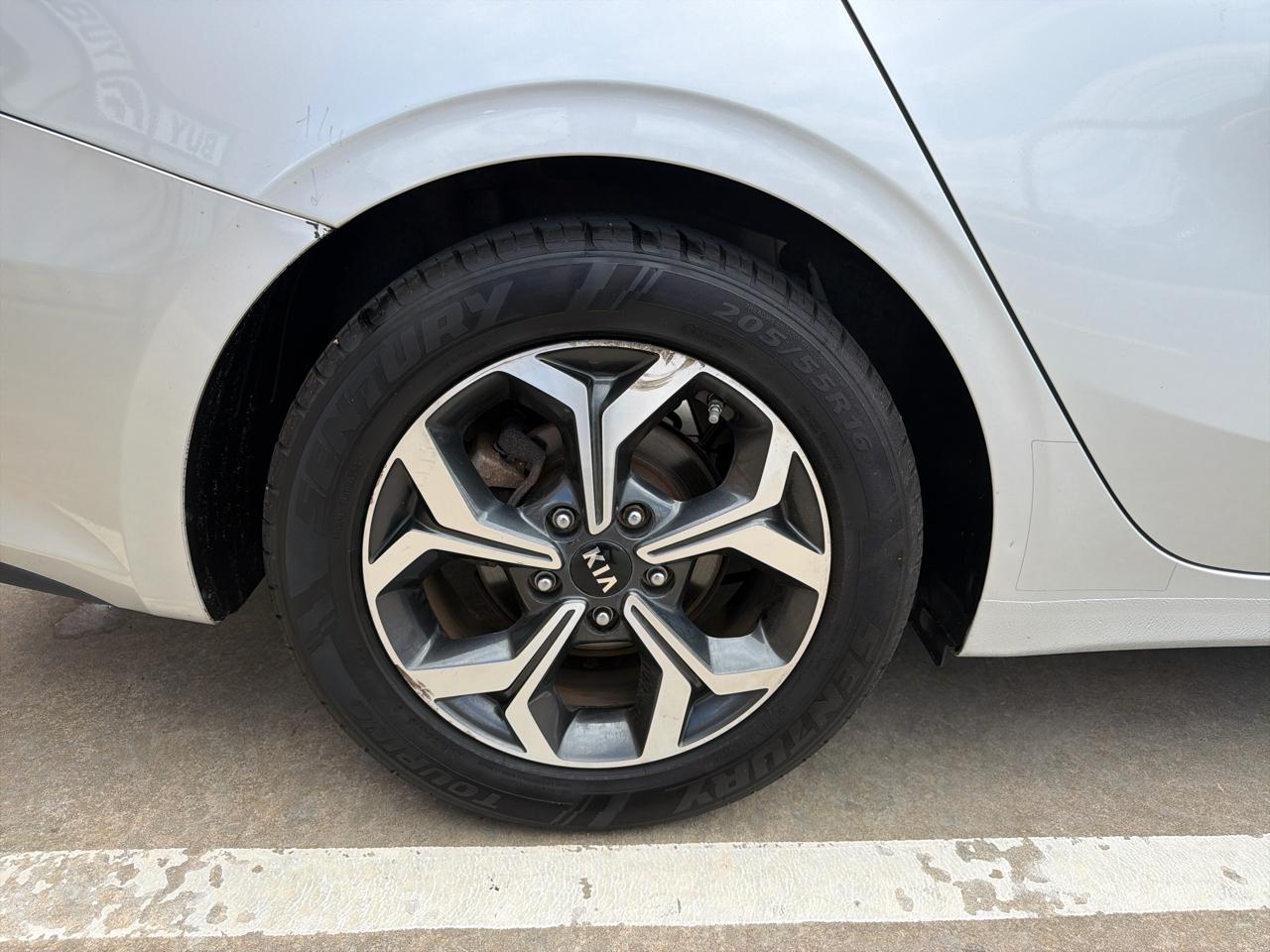 Kia Forte LXS IVT 2019