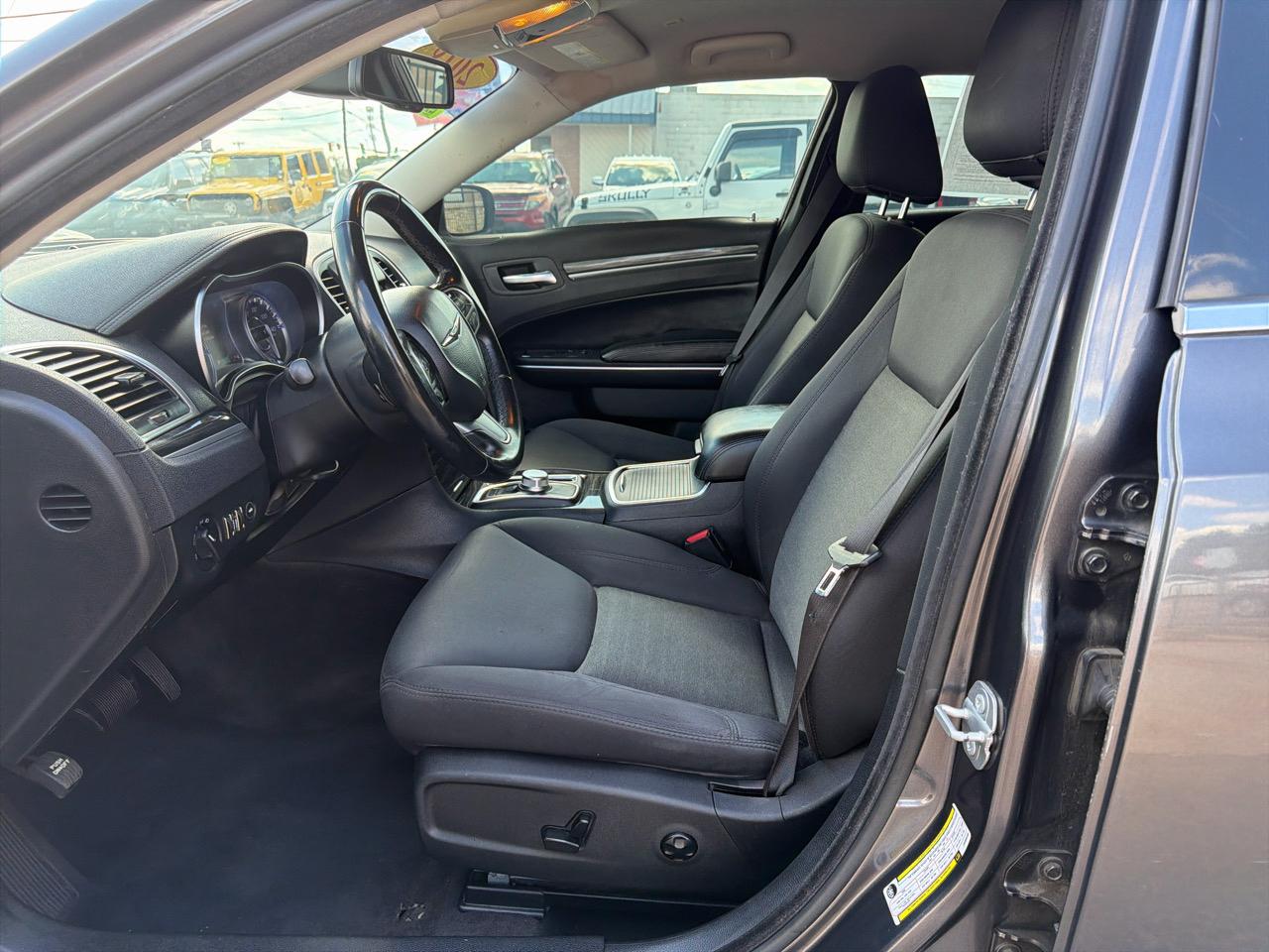 Chrysler 300 Touring RWD 2018