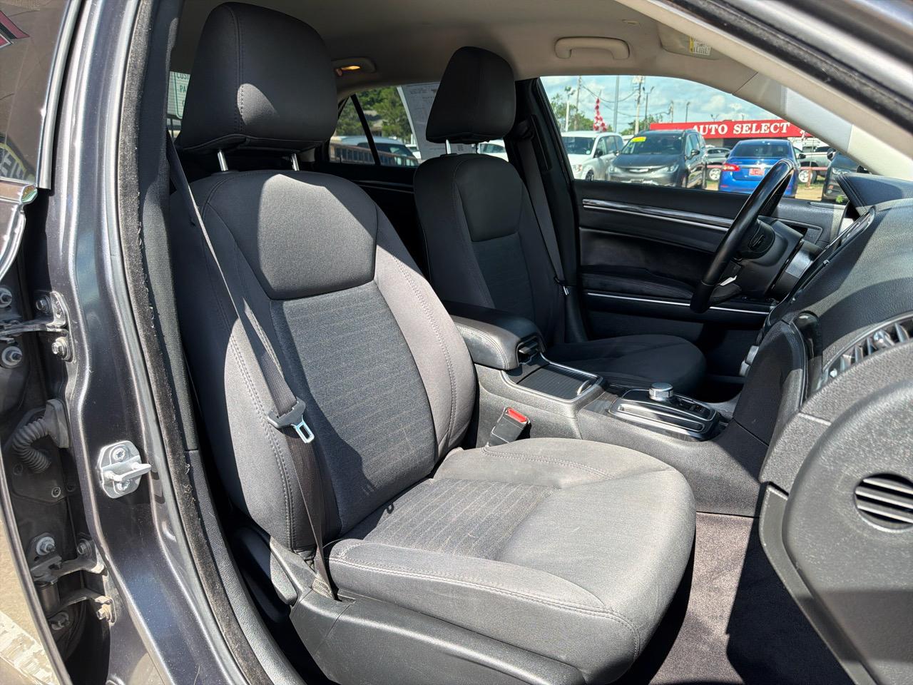 Chrysler 300 Touring RWD 2018