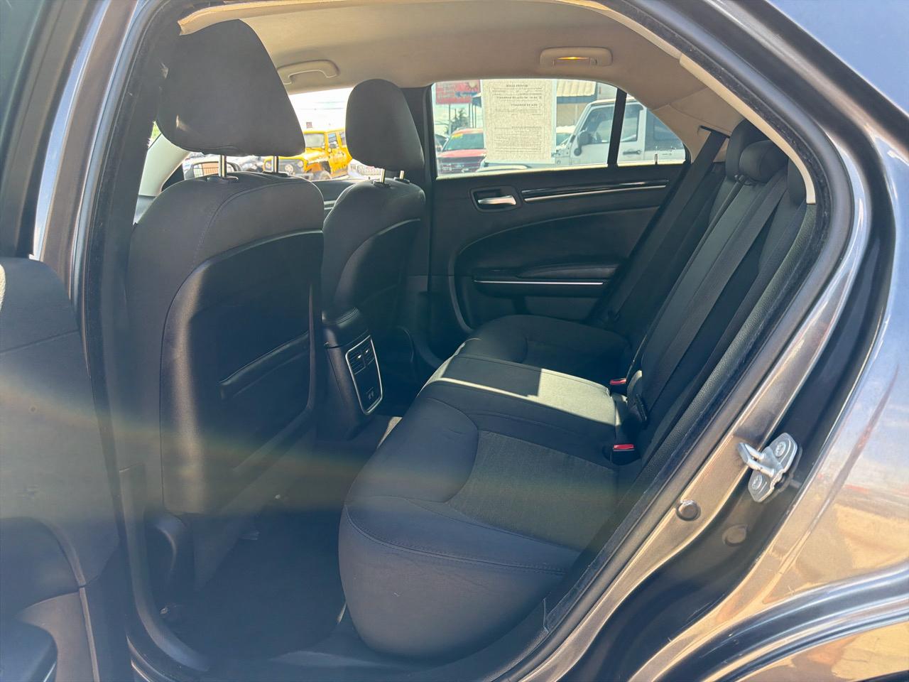 Chrysler 300 Touring RWD 2018