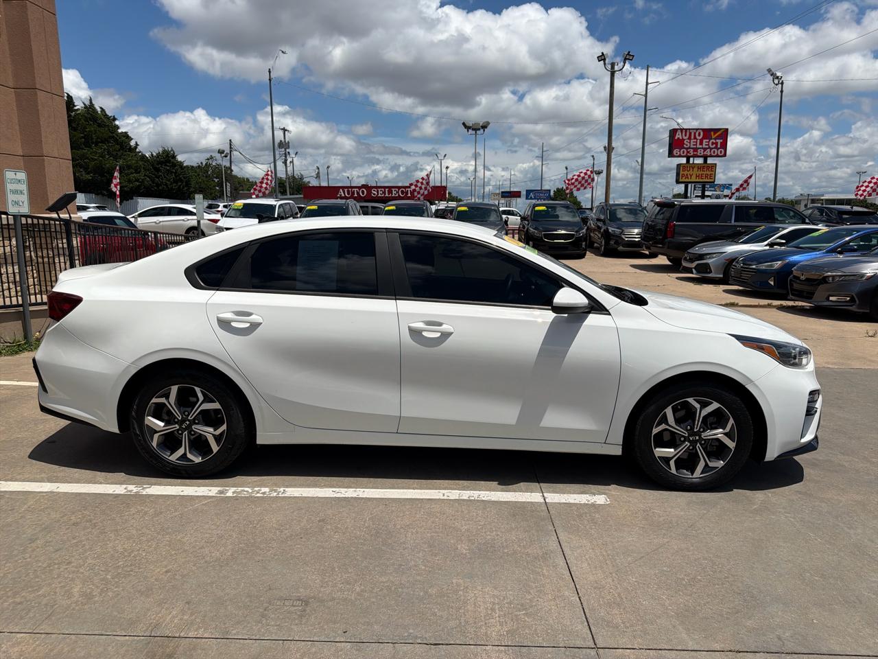 Kia Forte LXS IVT 2020