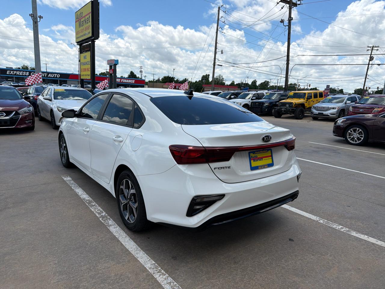 Kia Forte LXS IVT 2020
