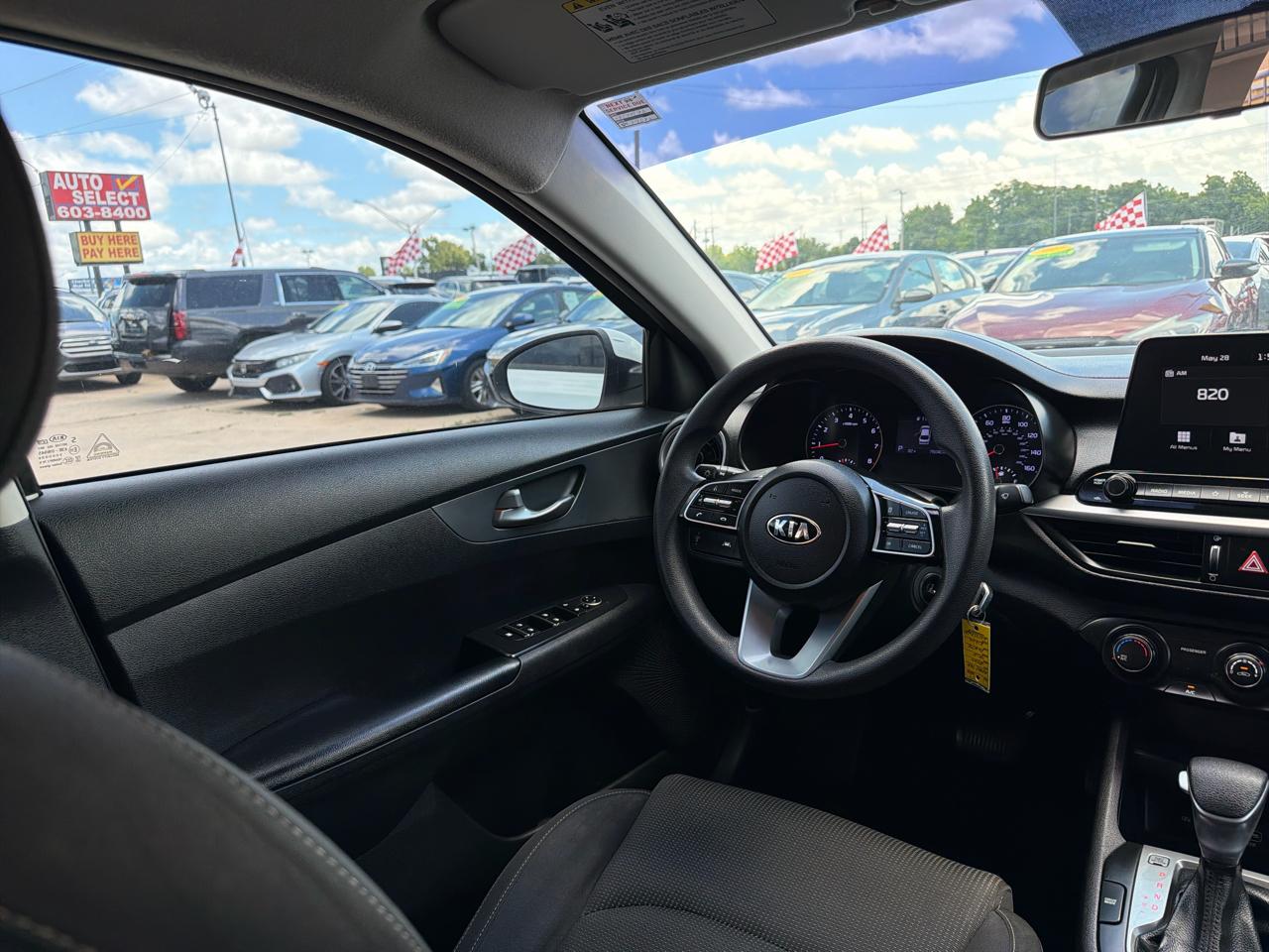 Kia Forte LXS IVT 2020