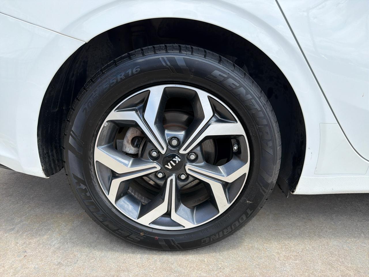 Kia Forte LXS IVT 2020