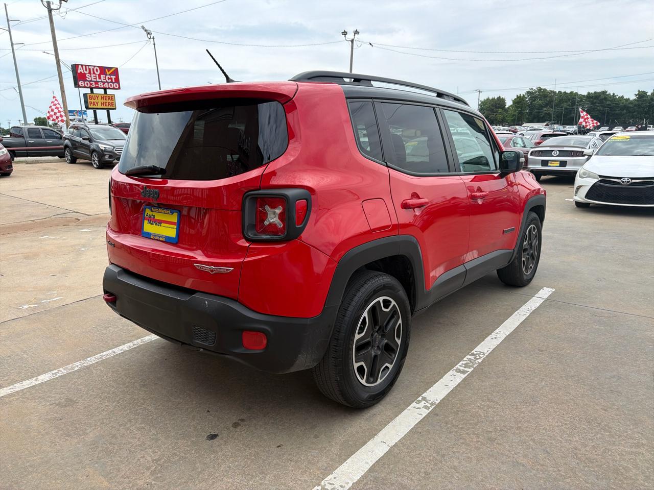 Jeep Renegade 4WD 4dr Trailhawk 2016