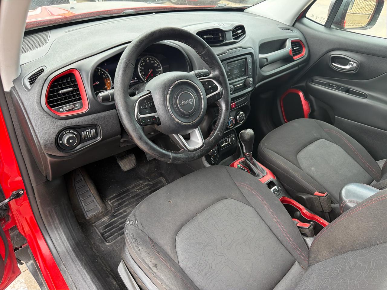 Jeep Renegade 4WD 4dr Trailhawk 2016