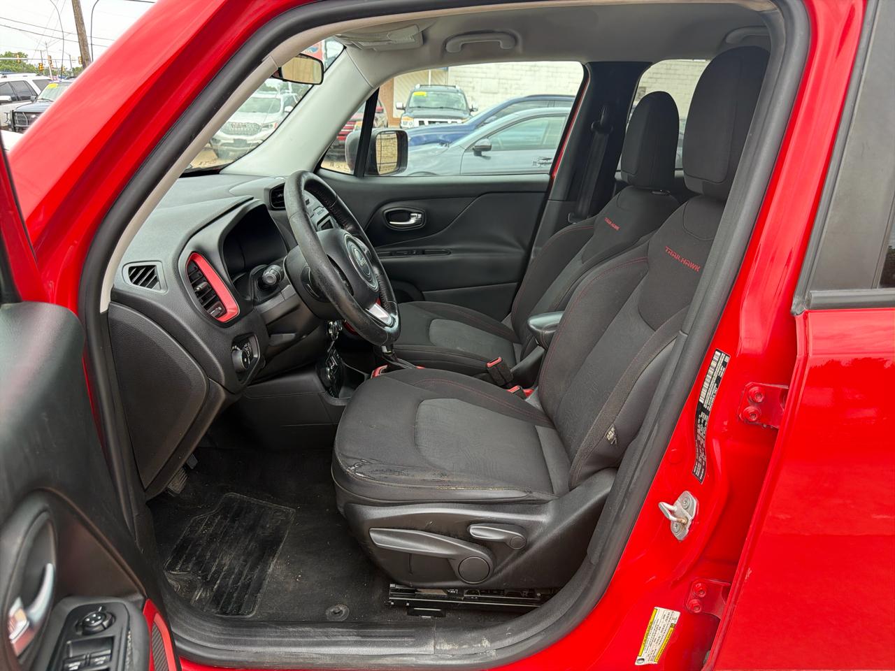 Jeep Renegade 4WD 4dr Trailhawk 2016