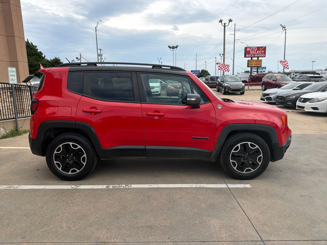 Jeep Renegade 4WD 4dr Trailhawk 2016