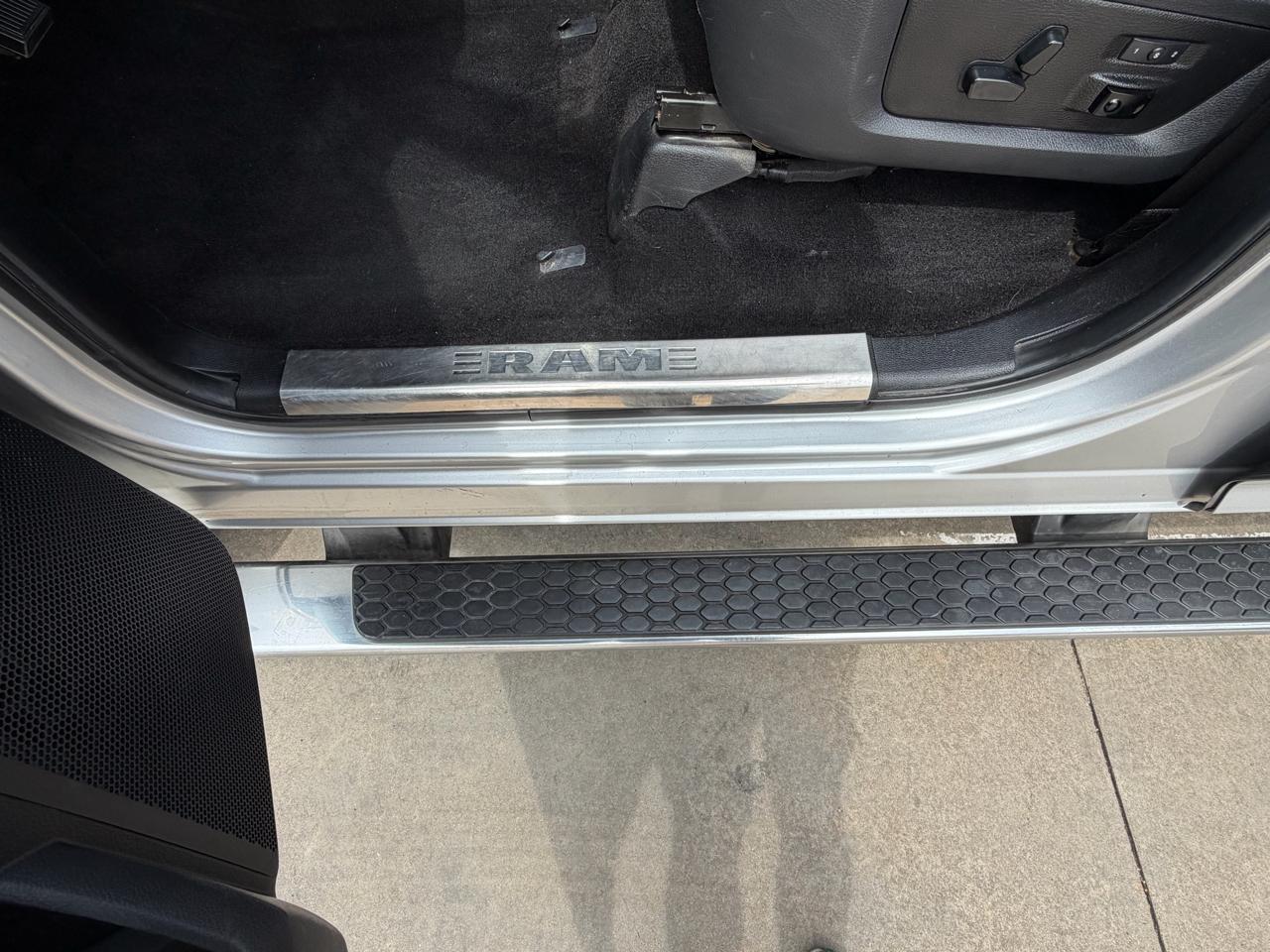RAM 2500 4WD Crew Cab 149" Longhorn Limited 2014