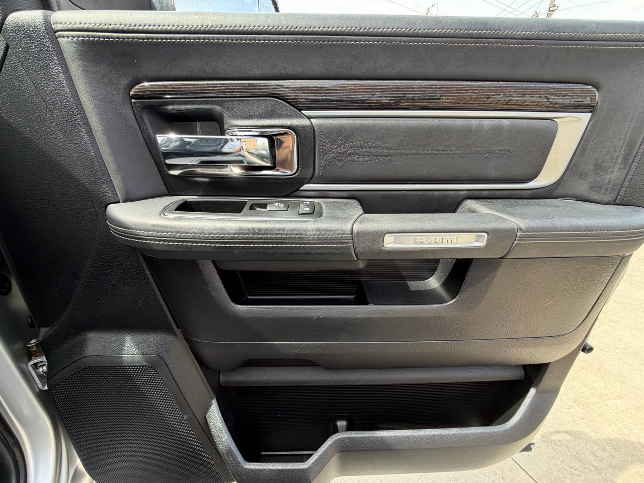 RAM 2500 4WD Crew Cab 149" Longhorn Limited 2014