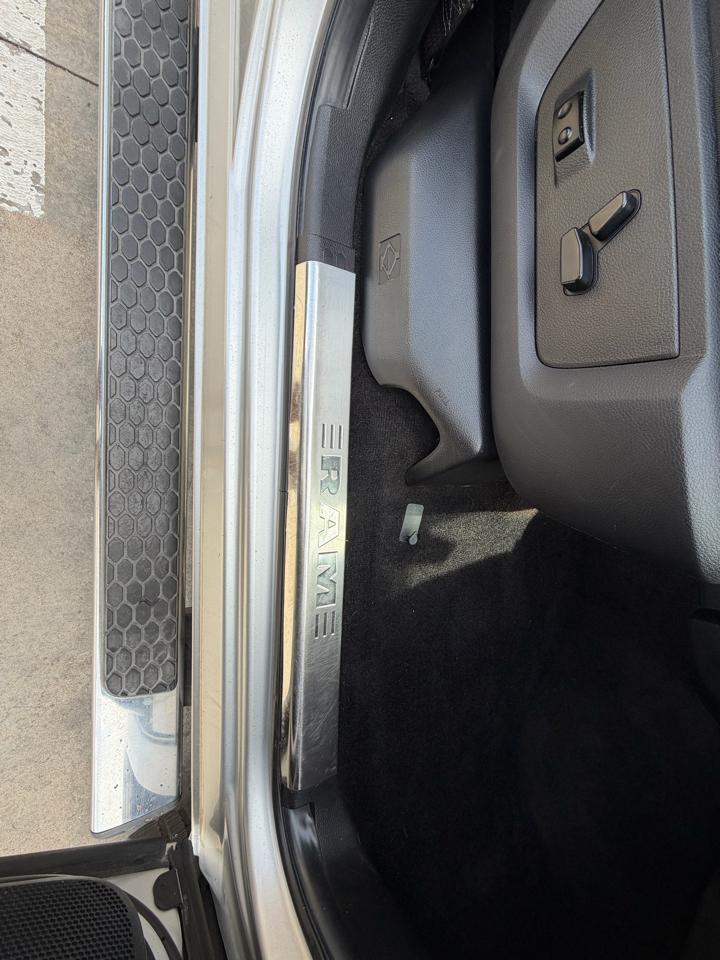 RAM 2500 4WD Crew Cab 149" Longhorn Limited 2014