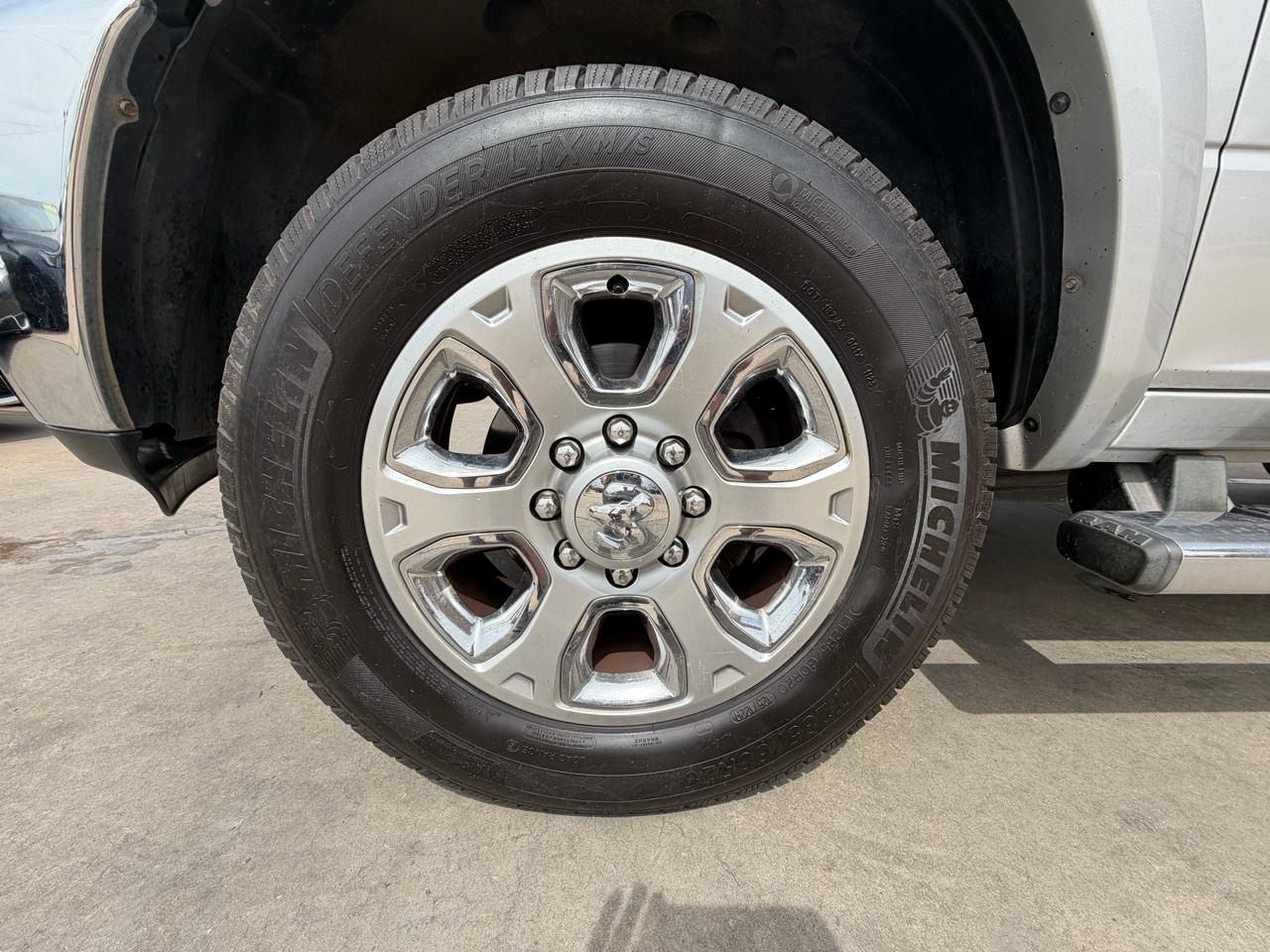 RAM 2500 4WD Crew Cab 149" Longhorn Limited 2014