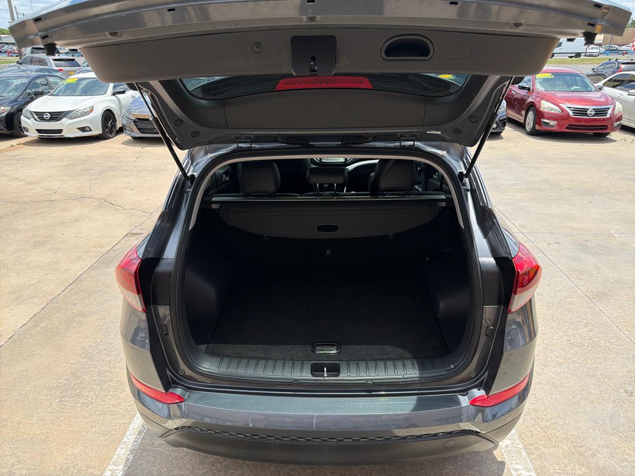 Hyundai Tucson SEL Plus FWD 2018