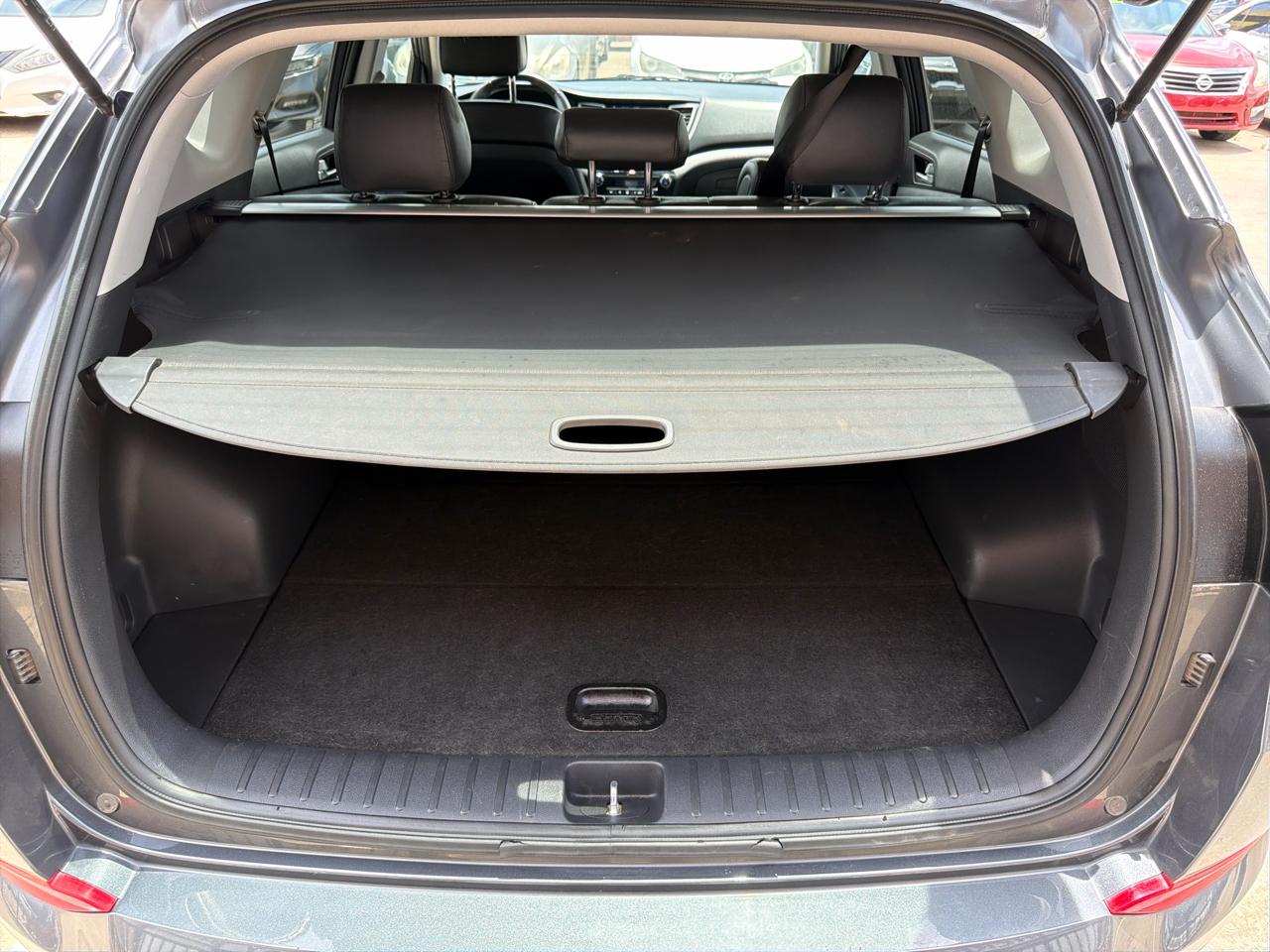 Hyundai Tucson SEL Plus FWD 2018