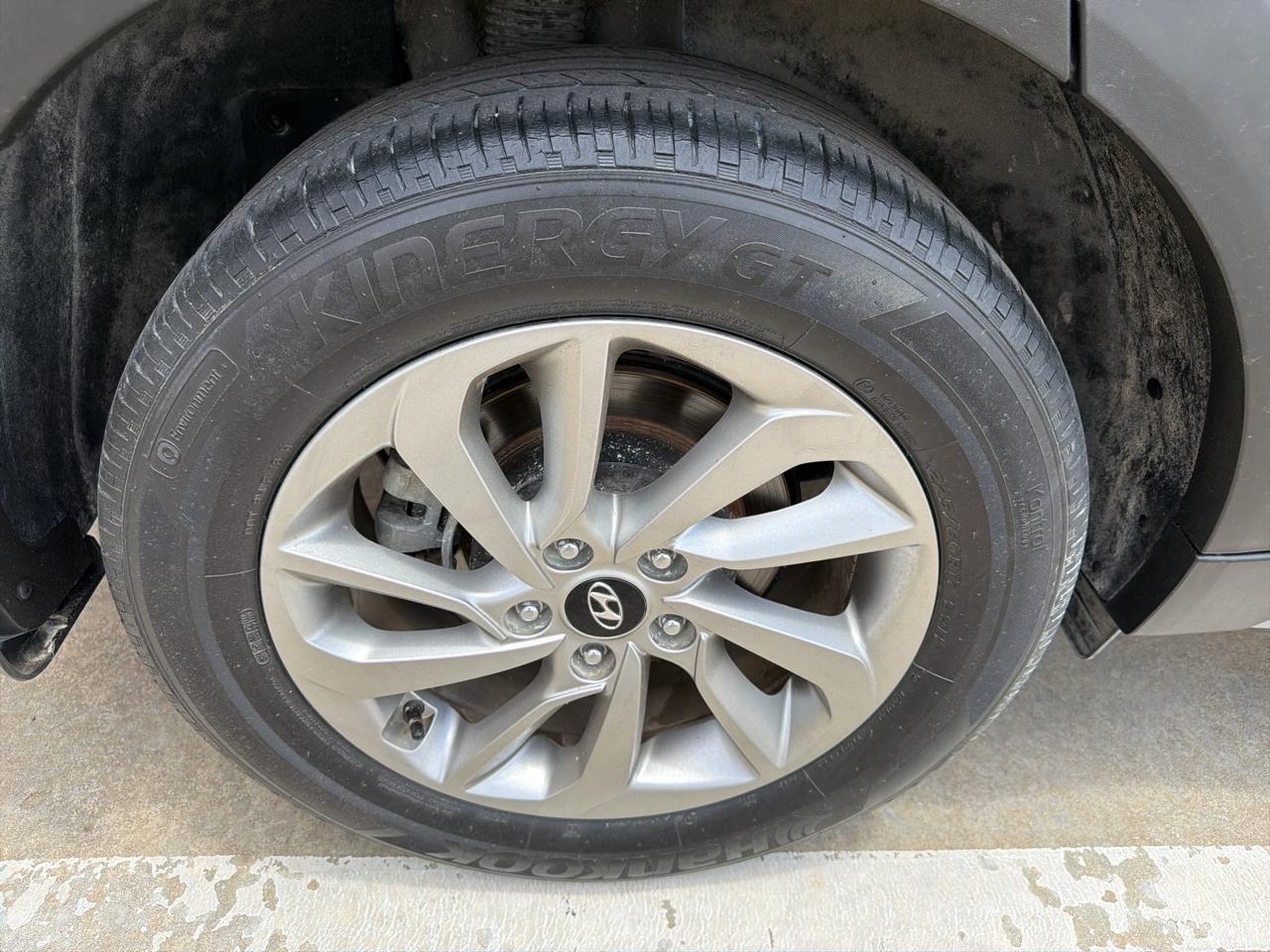 Hyundai Tucson SEL Plus FWD 2018