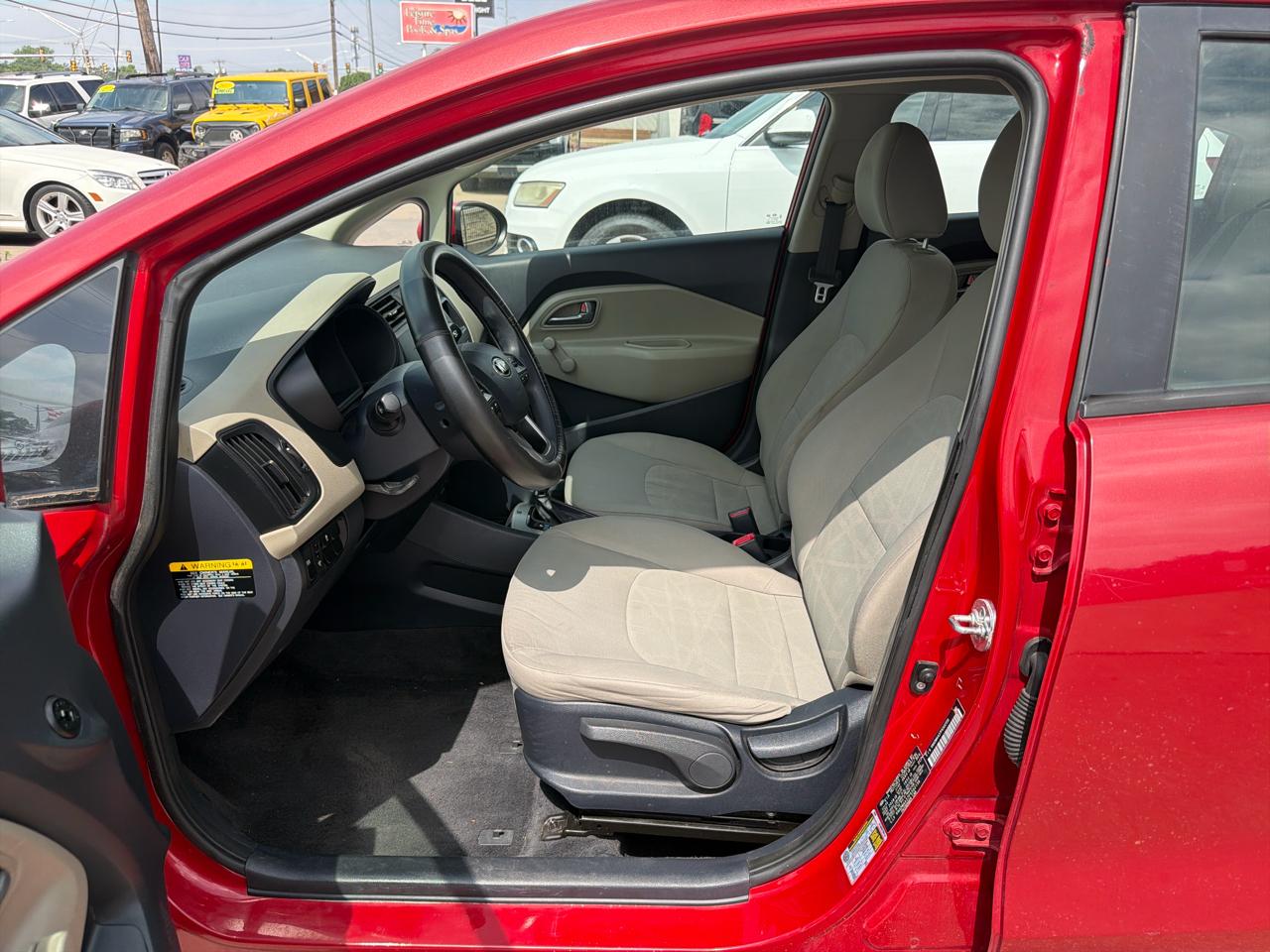 Kia Rio 4dr Sdn Auto LX 2015