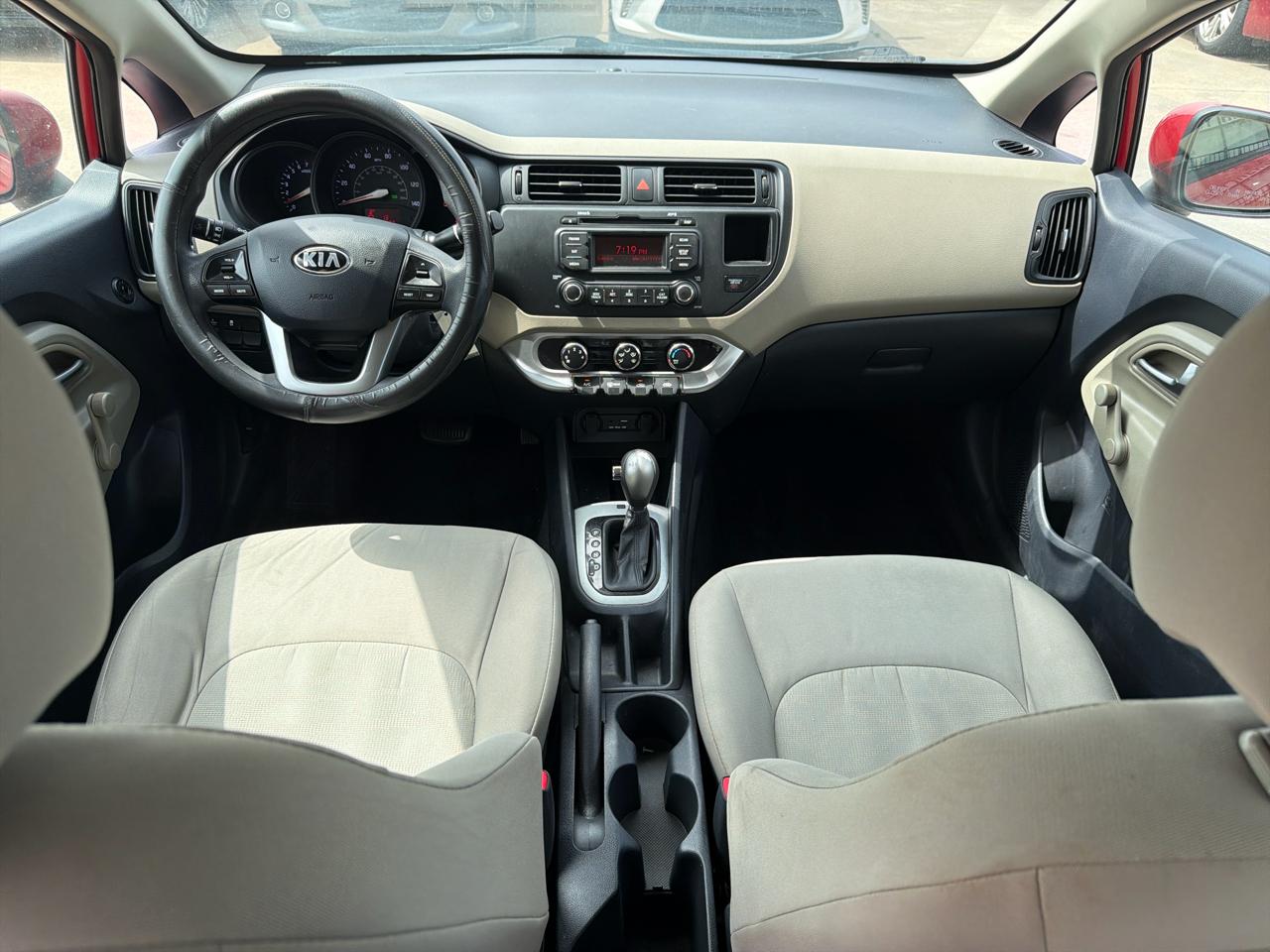 Kia Rio 4dr Sdn Auto LX 2015