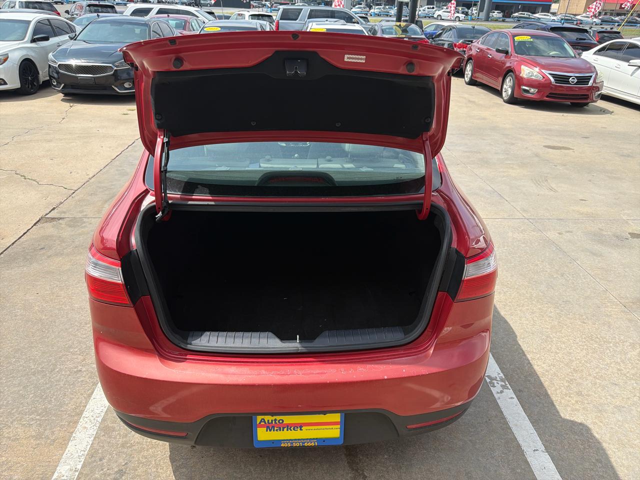 Kia Rio 4dr Sdn Auto LX 2015