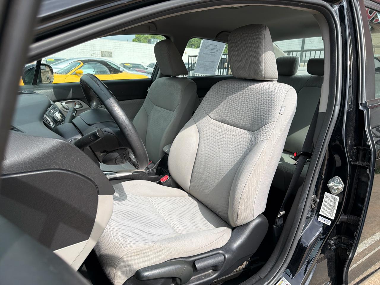 Honda Civic Sedan 4dr CVT LX 2014