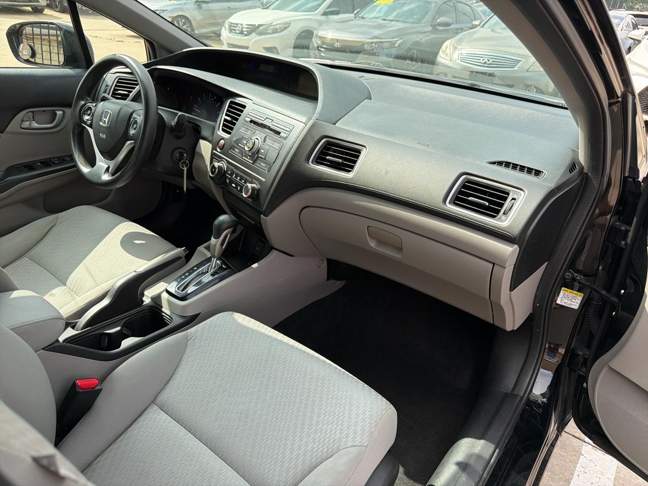 Honda Civic Sedan 4dr CVT LX 2014