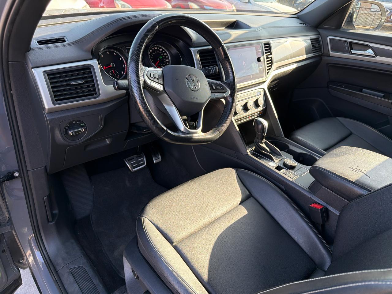 Volkswagen Atlas Cross Sport 3.6L V6 SE w/Technology 4MOTION 2020