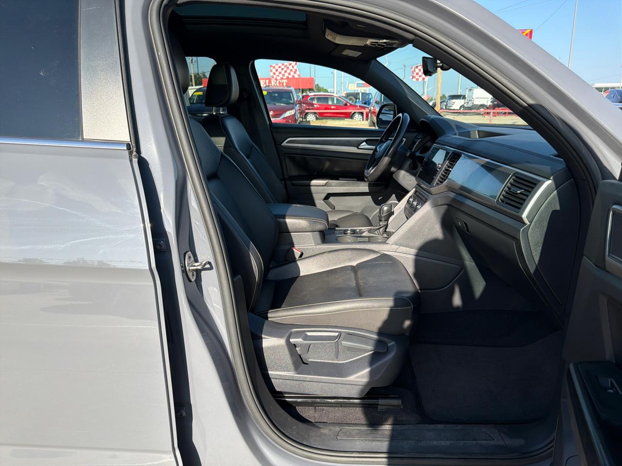 Volkswagen Atlas Cross Sport 3.6L V6 SE w/Technology 4MOTION 2020