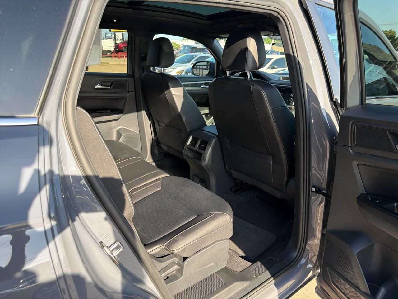 Volkswagen Atlas Cross Sport 3.6L V6 SE w/Technology 4MOTION 2020