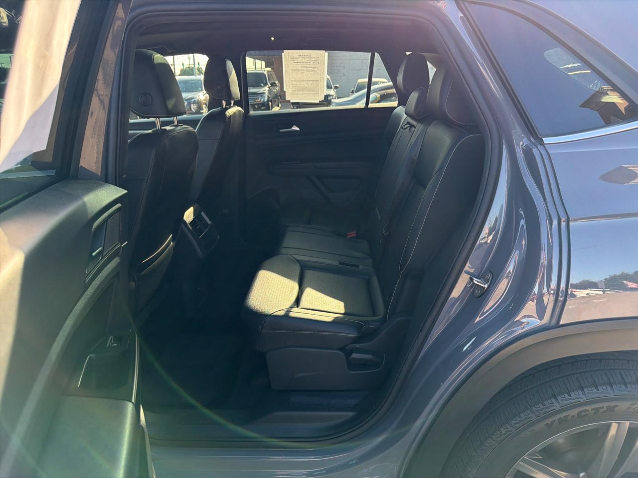 Volkswagen Atlas Cross Sport 3.6L V6 SE w/Technology 4MOTION 2020