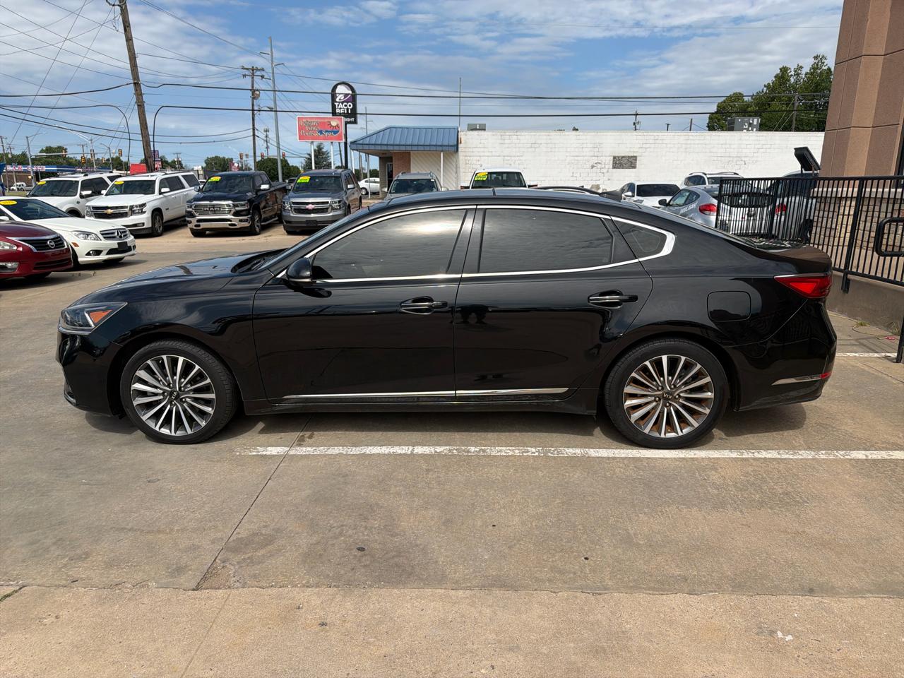 Kia Cadenza Premium Sedan 2017