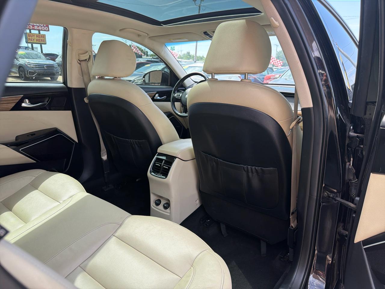 Kia Cadenza Premium Sedan 2017