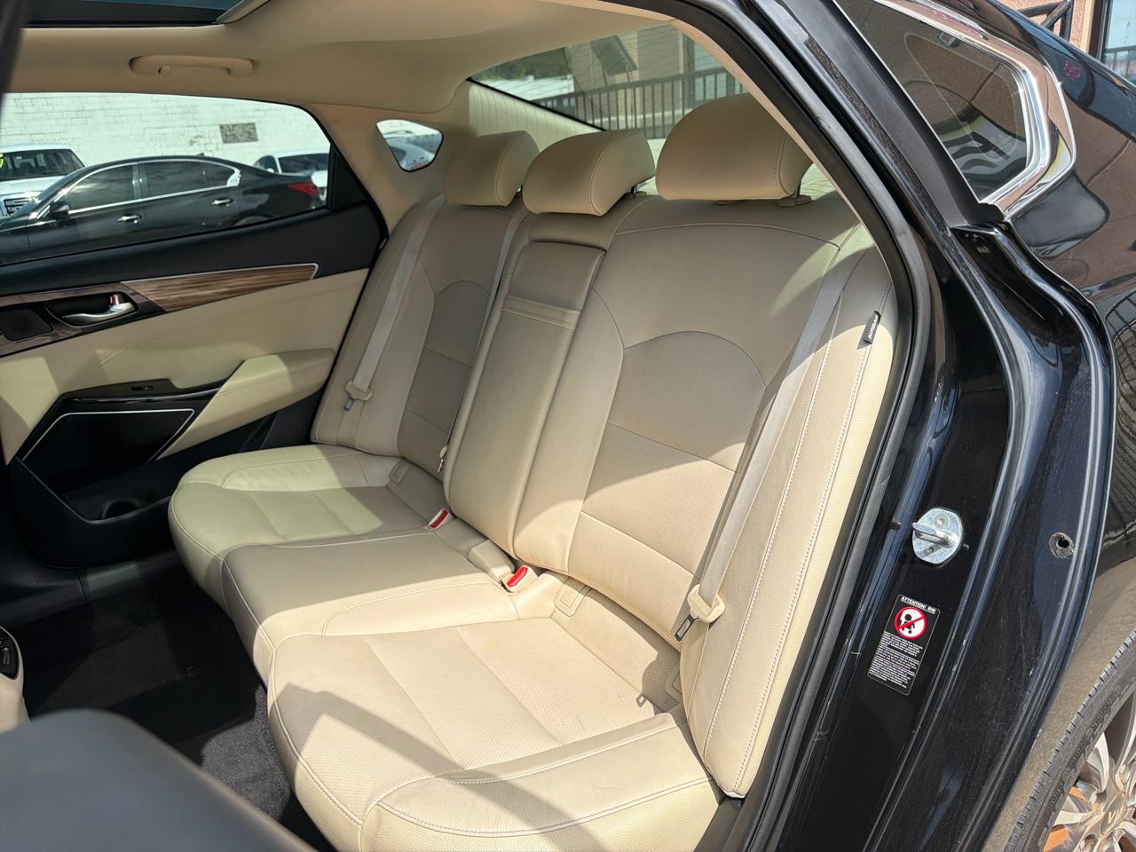 Kia Cadenza Premium Sedan 2017