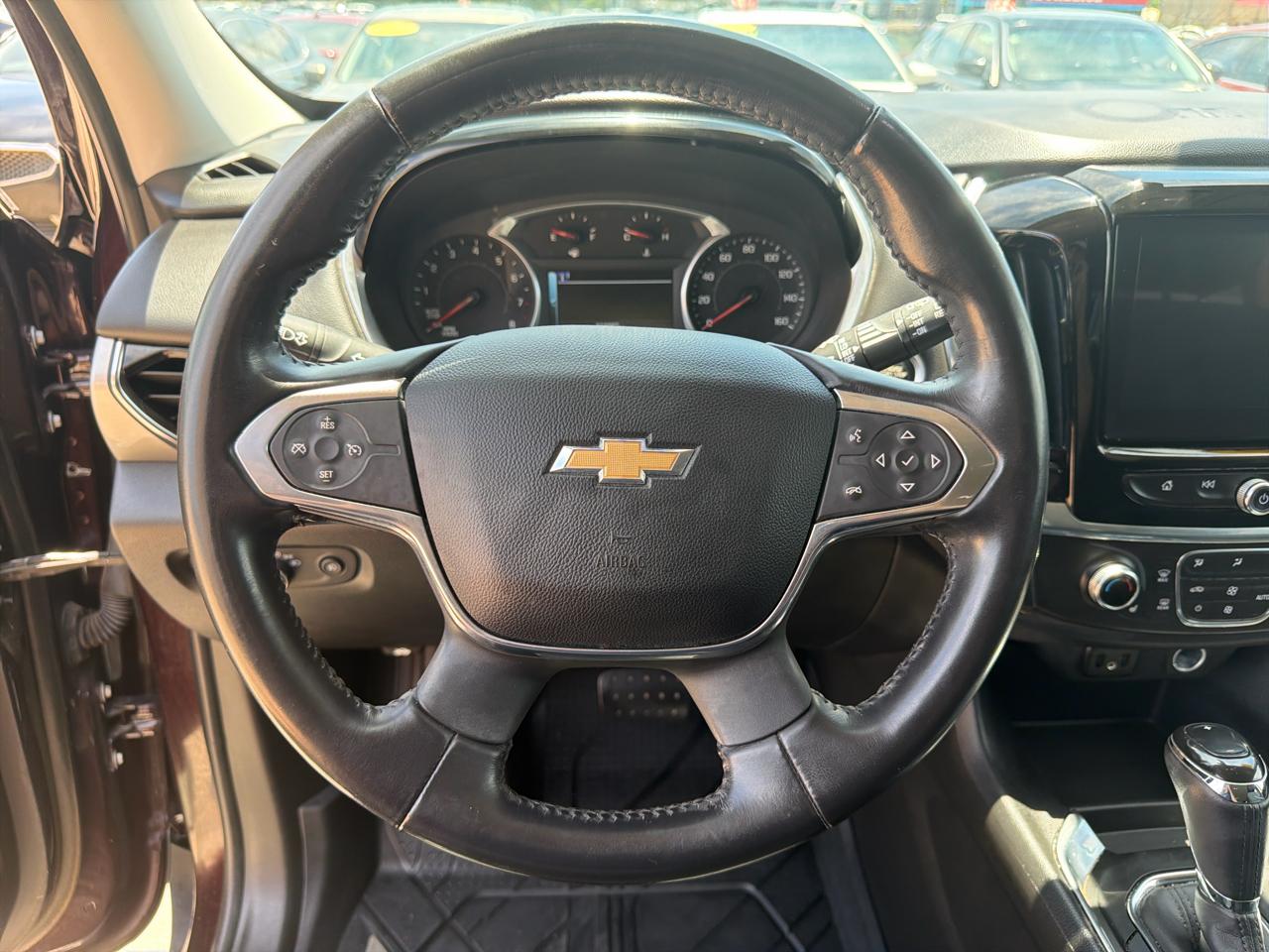 Chevrolet Traverse FWD 4dr LT Cloth w/1LT 2019