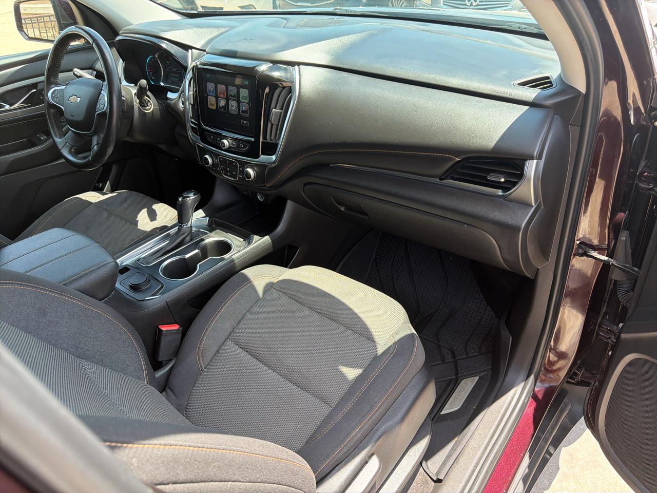 Chevrolet Traverse FWD 4dr LT Cloth w/1LT 2019
