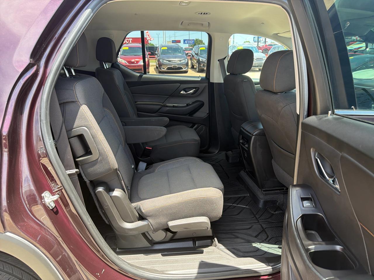 Chevrolet Traverse FWD 4dr LT Cloth w/1LT 2019
