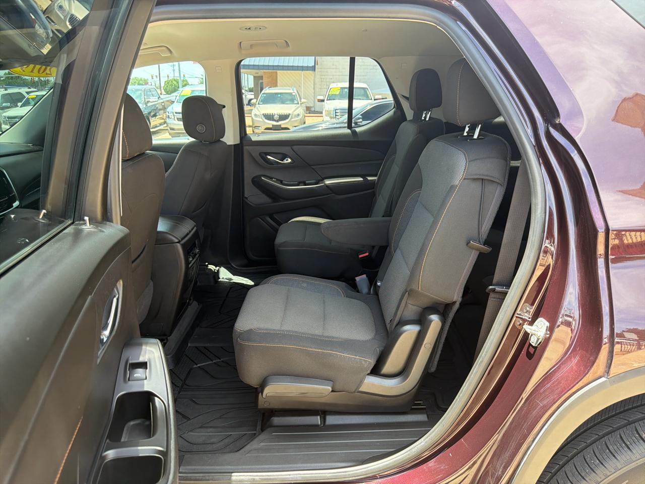 Chevrolet Traverse FWD 4dr LT Cloth w/1LT 2019