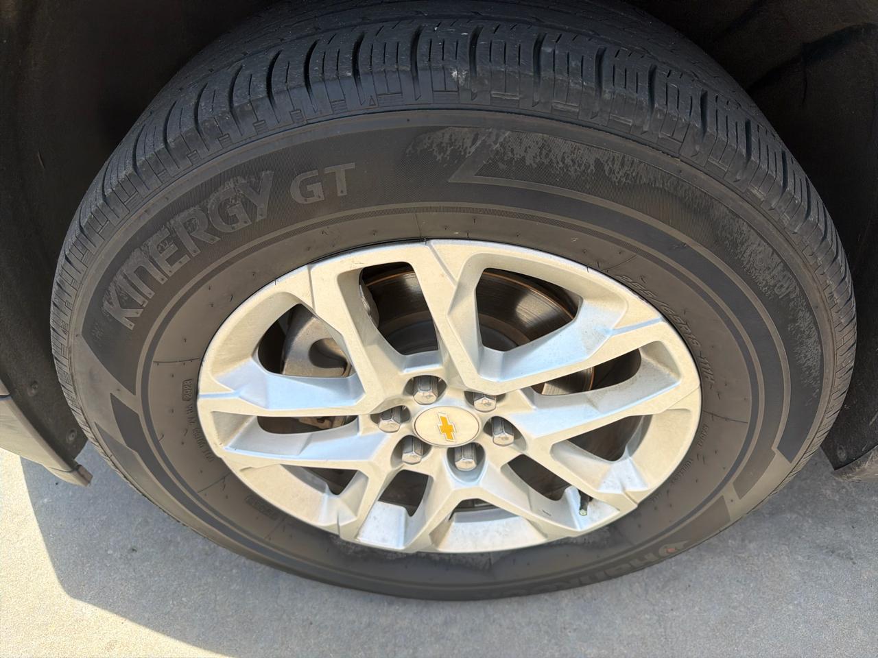 Chevrolet Traverse FWD 4dr LT Cloth w/1LT 2019