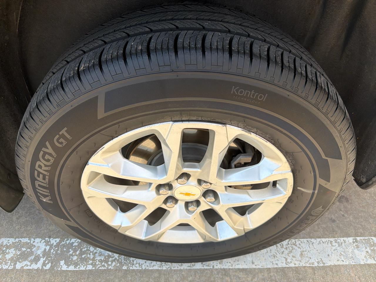 Chevrolet Traverse FWD 4dr LT Cloth w/1LT 2019