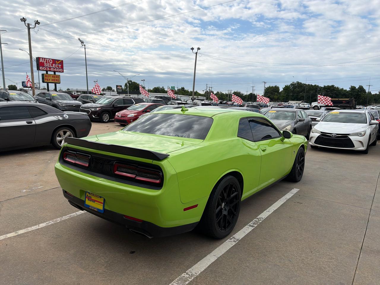 Dodge Challenger 2dr Cpe R/T Scat Pack 2015
